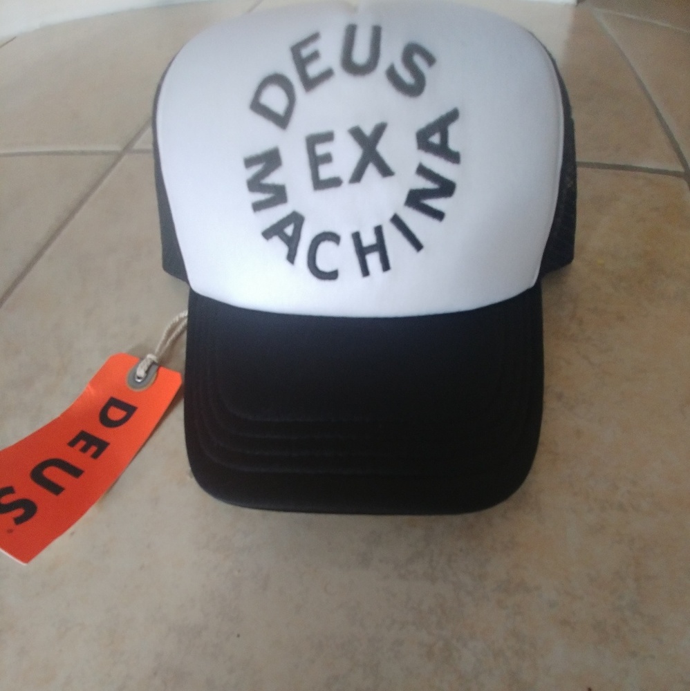 Deus hat